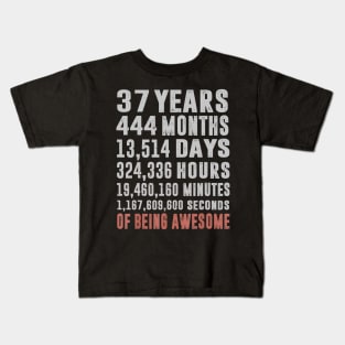 37 Years Old 444 Months 37th Birthday Vintage 1982 Kids T-Shirt